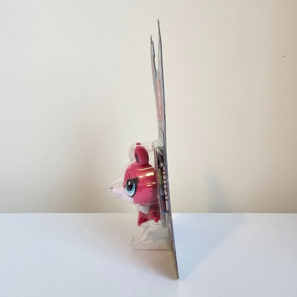 Hasbro Littlest Pet Shop #3269 Fox Pink White Striped Tail New NOC G4 LPS 2013 - Picture 5 of 5